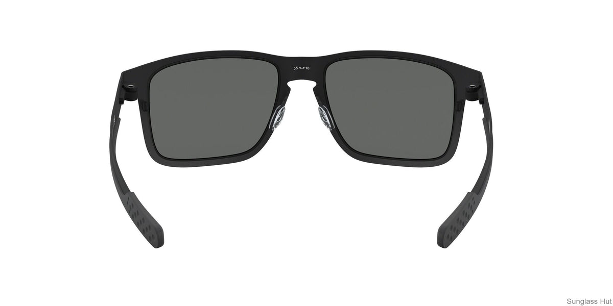 OO4123 Black/Positive Red Iridium STD