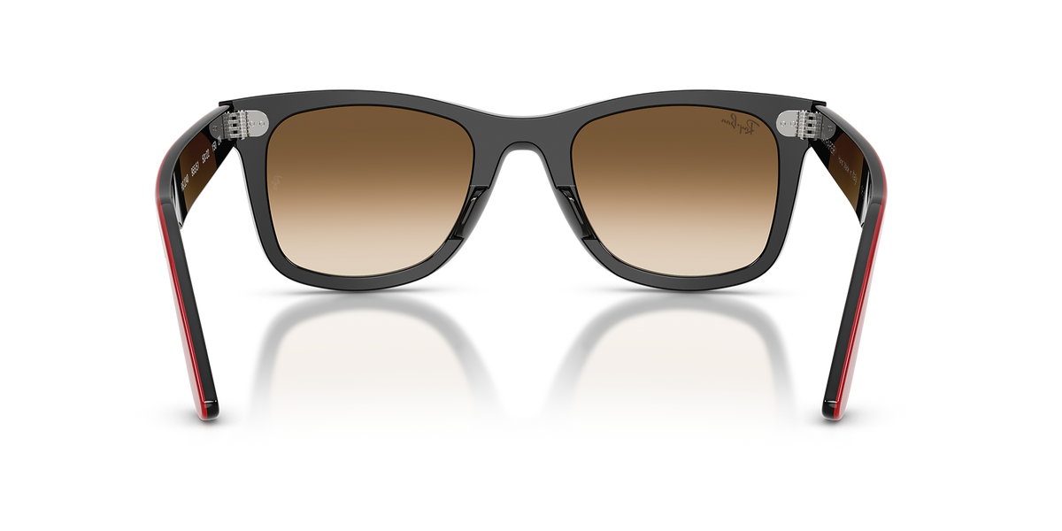 RB2240 Wayfarer Ray-Ban Red On Black/Gradient Brown M